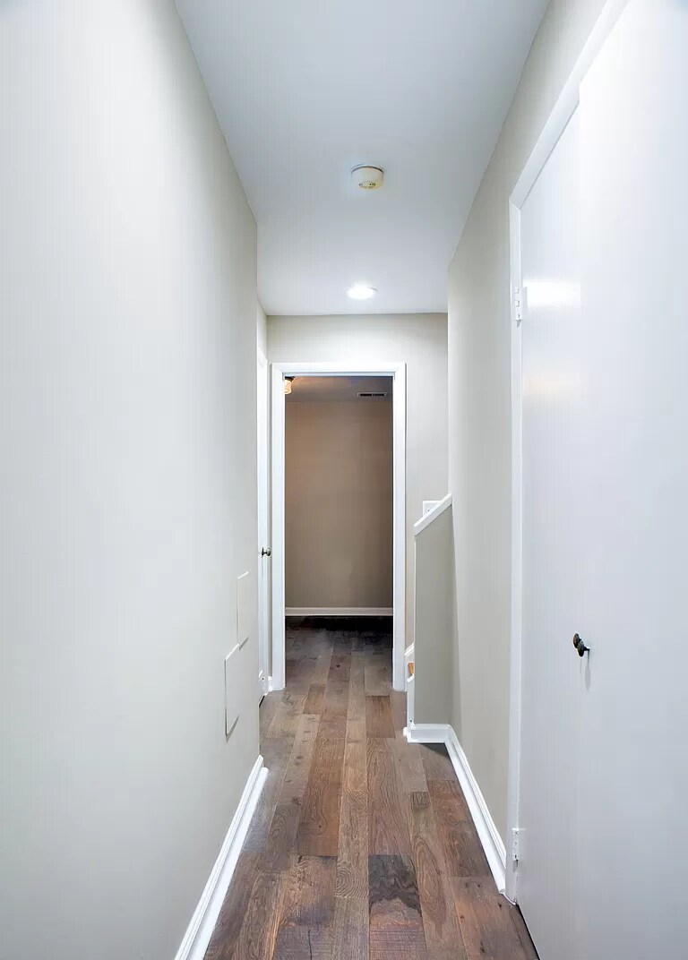 Downstairs Hall 2 - 1625 Q St NW
