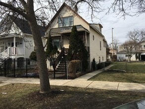 Building Photo - 4610 N Karlov Ave