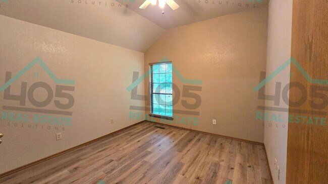 Building Photo - 3 Bed CA Schools