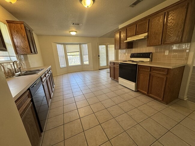 Building Photo - 305 Grizzly Trail