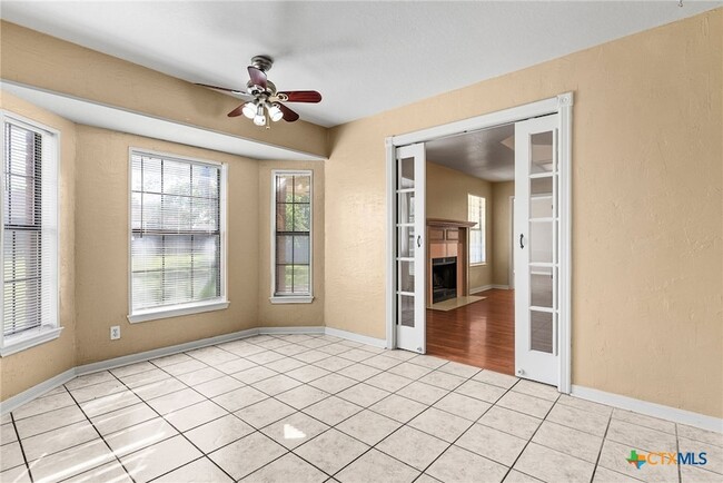 Building Photo - 3923 Oak Valley Dr