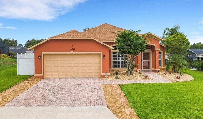 Primary Photo - 614 Dolcetto Dr