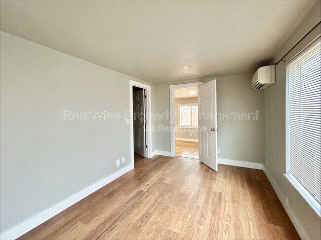 Building Photo - 3424 Clay St