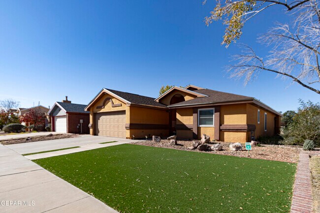 Building Photo - 1123 Night Hawk Dr