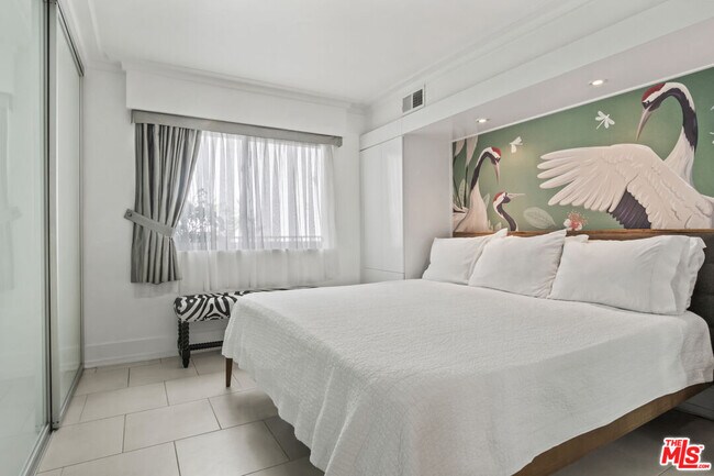 Building Photo - 1230 Horn Ave