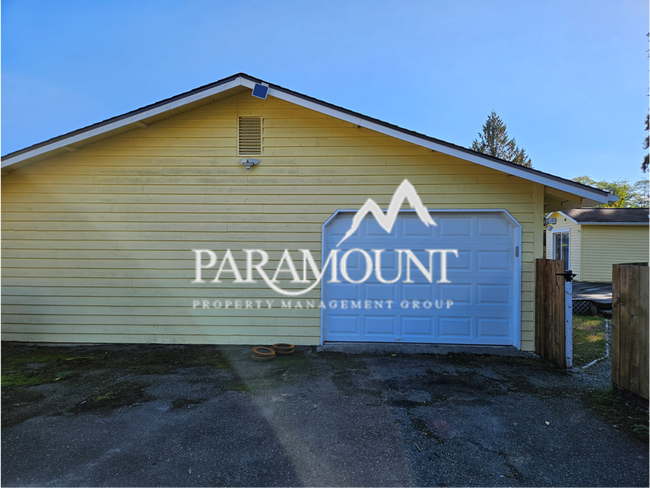 Building Photo - Spacious Living with Exceptional Amenities