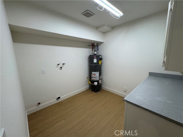 Building Photo - 526 S Catalina Ave