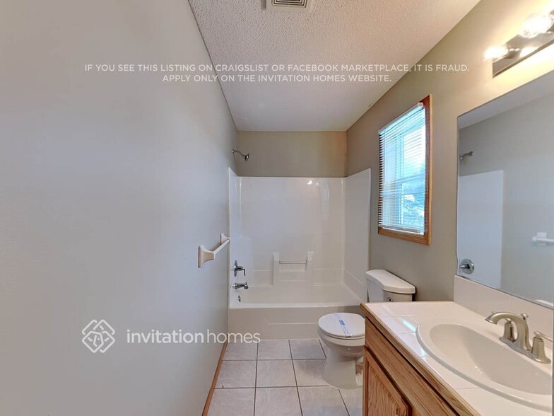 Building Photo - 85 Grove St