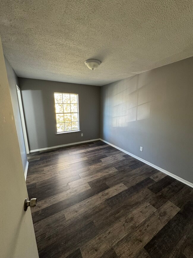 Building Photo - 3136 Gentilly Ct