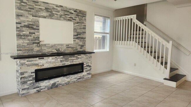 Building Photo - 25309 SW 118 Ct