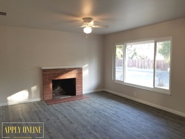 Building Photo - Available Soon!