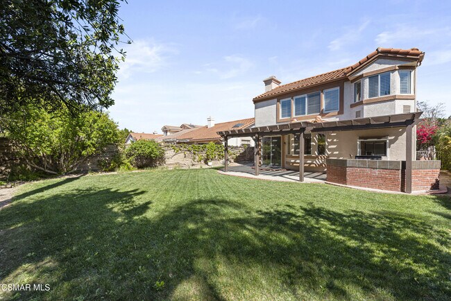 Building Photo - 1811 Fox Springs Cir