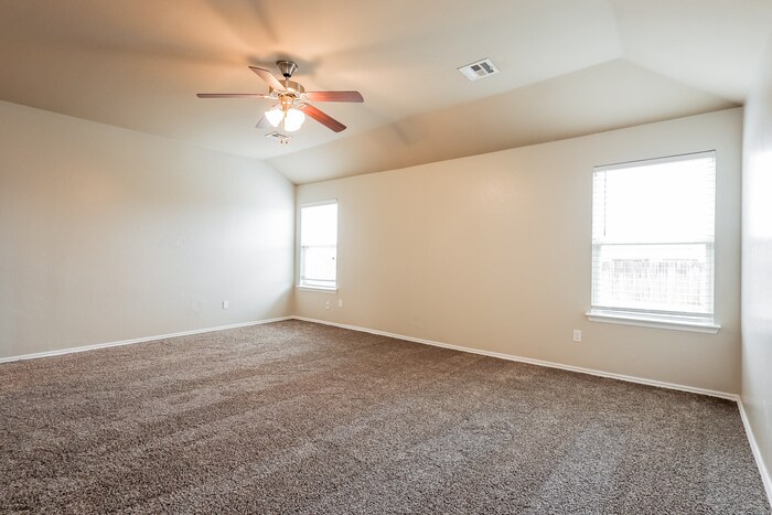 Building Photo - 9612 Evie Dr