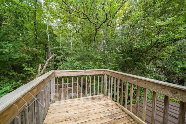 Building Photo - 1267 Magnolia Pl