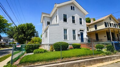 Building Photo - 129 Union St