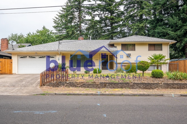 Primary Photo - 13333 SE Mill St