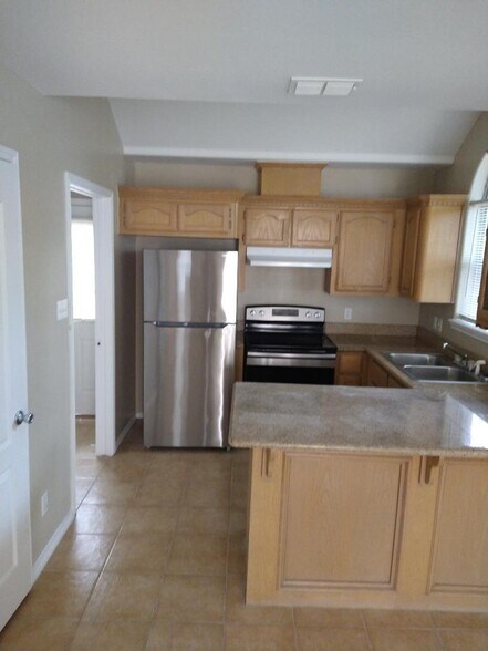Primary Photo - 1009 Cedarwood Dr