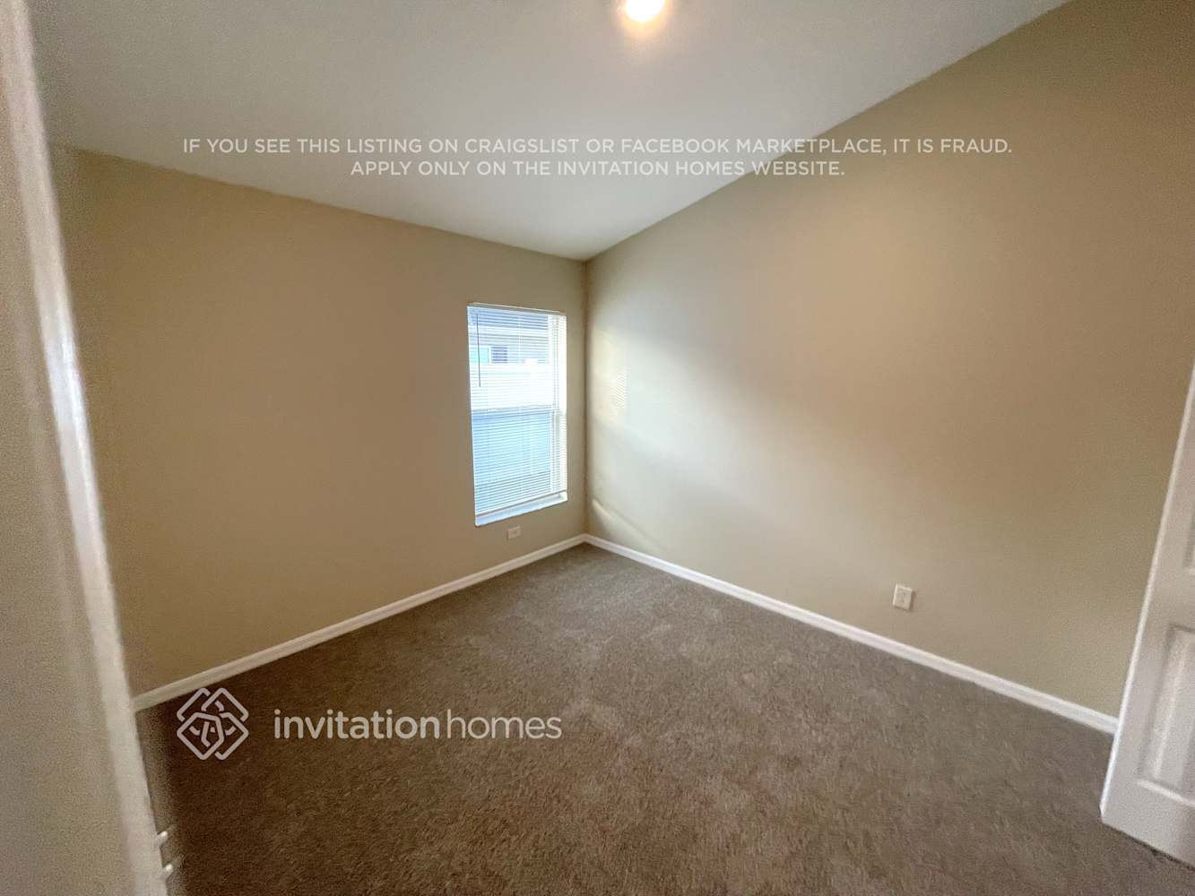 Building Photo - 22807 Hawk Hill Loop