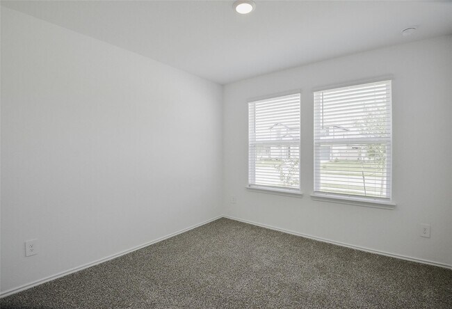 Building Photo - 14719 Evergreen Orchards Ln