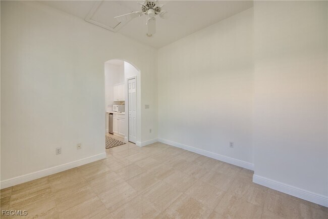 Building Photo - 14021 Bently Cir