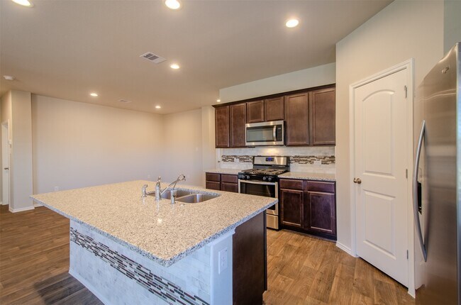 Building Photo - 13966 Fort Ward Way