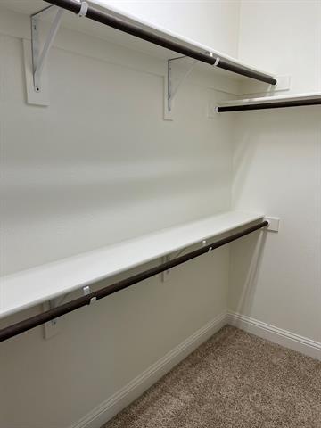 Building Photo - 8 Pleasant Valley