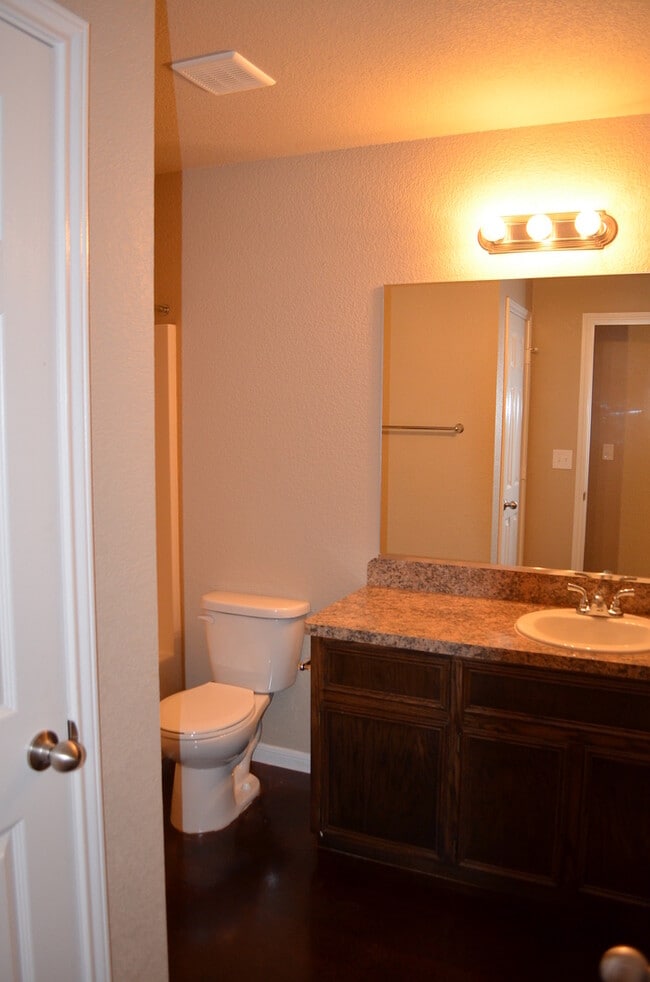 Building Photo - 1613Pontotoc