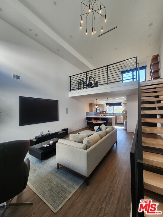 Building Photo - 11314 W Raitt Ln