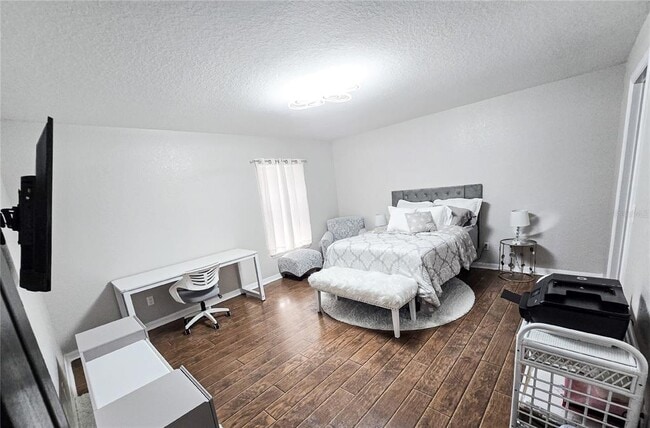Building Photo - 3541 Harbor Cir NW