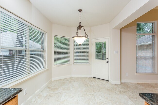Building Photo - 44 Teak Mill Pl