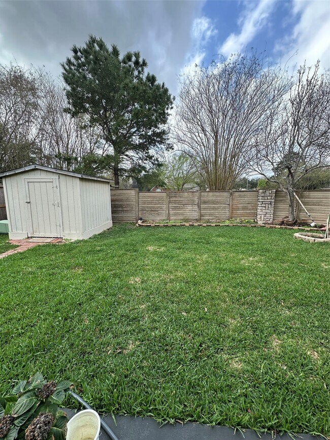 Building Photo - 11158 Riverbank Ridge Ln