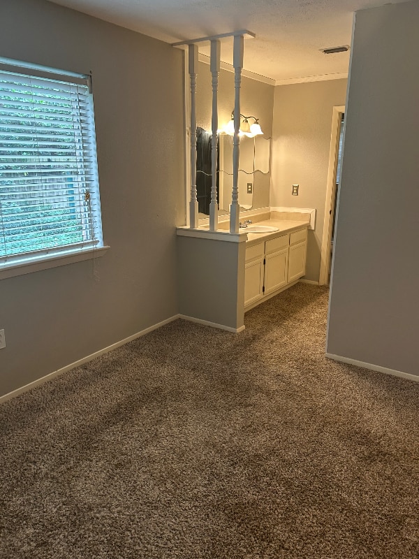 Building Photo - 31 Capewood Ct