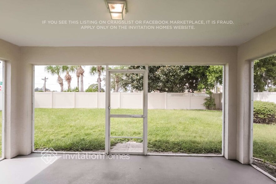 Building Photo - 4516 30th Ln E