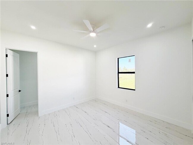 Building Photo - 2607 49th St W