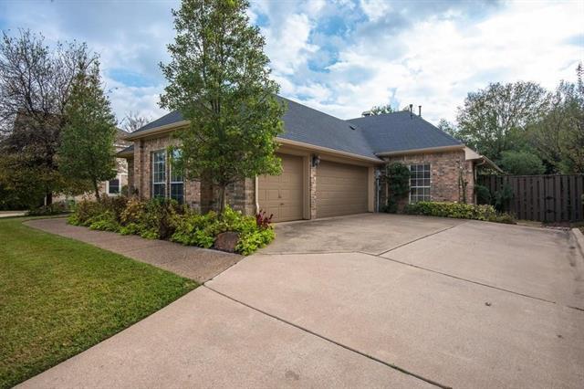 Building Photo - 725 Saxon Trail