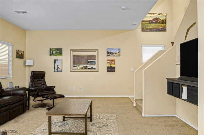 Building Photo - 10742 Leatherstocking Ave