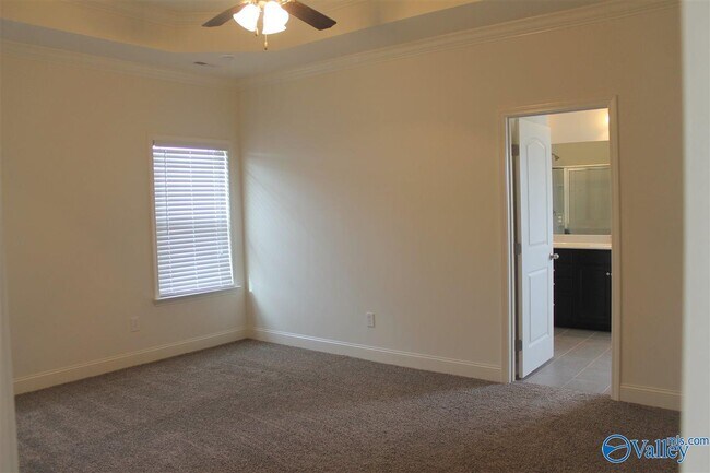 Building Photo - 139 Pembridge Ln