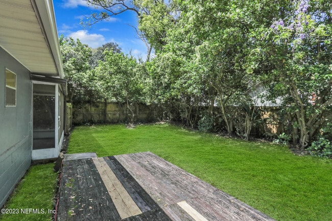 Building Photo - 4239 Shirley Ave