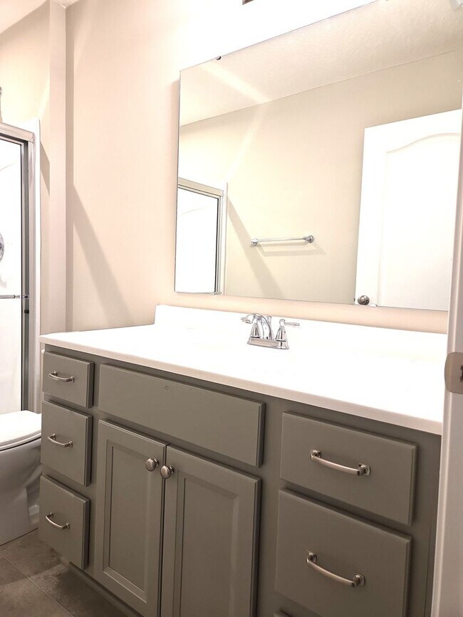 Building Photo - Exquisite brand new condo w/everything! Ground floor, no stairs, attached garage