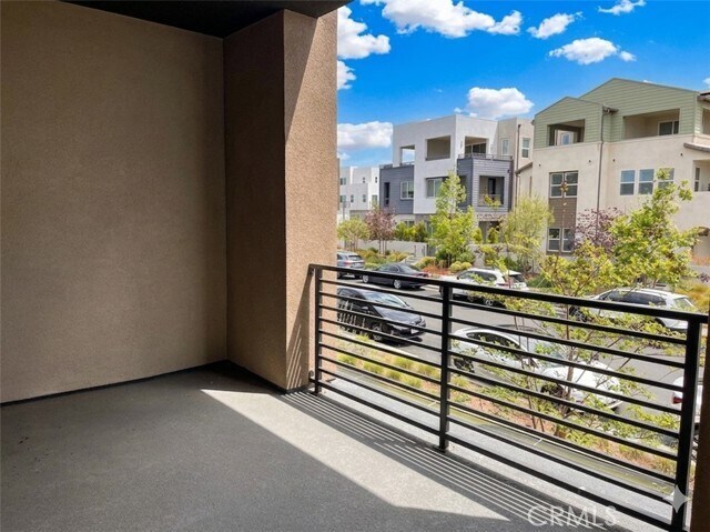 Building Photo - 211 Baluster