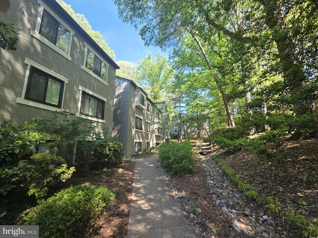 Building Photo - 11723 Karbon Hill Ct