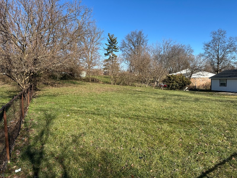 Building Photo - 139 Raintree Rd