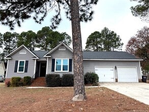 Building Photo - 14 Weymouth Cir