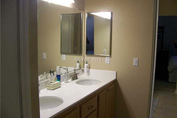 Building Photo - 2640 Spruce Creek Dr
