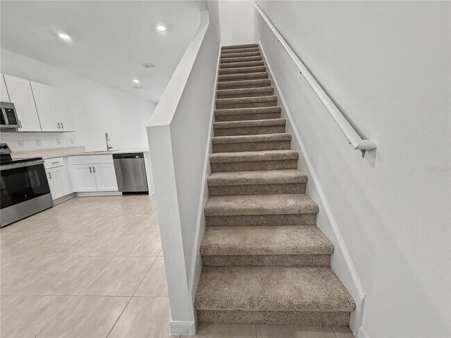 Building Photo - 2949 Skyline Lp