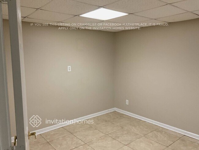 Building Photo - 1206 Palm Ridge Trce