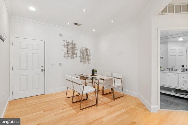 Building Photo - 11800 Old Georgetown Rd