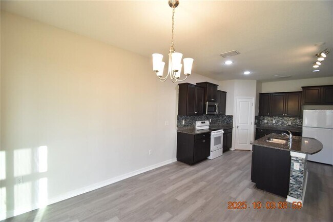 Building Photo - 5013 Boxer Stitch Ct