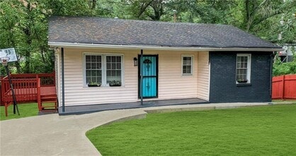 Building Photo - 1551 Ferno Dr NW