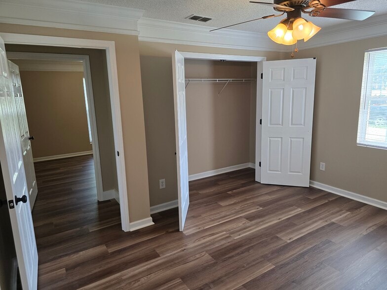 Bedroom #5 - 2065 Pinemount Blvd
